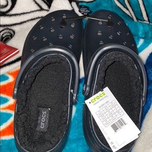 Classic lined crocs never worn